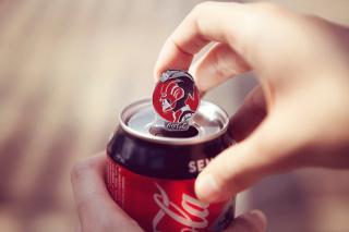 Coca-Cola: Pin Tabs, 2